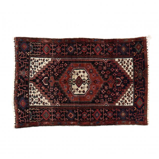 hamadan-area-rug