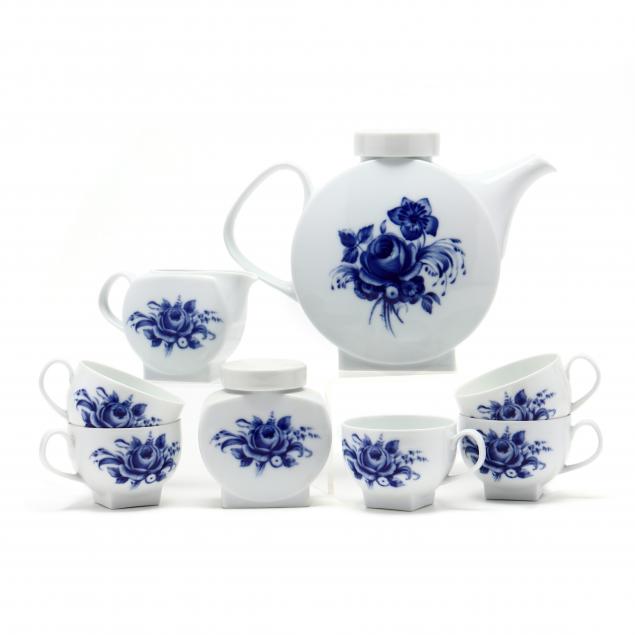 a-partial-tea-set-melitta