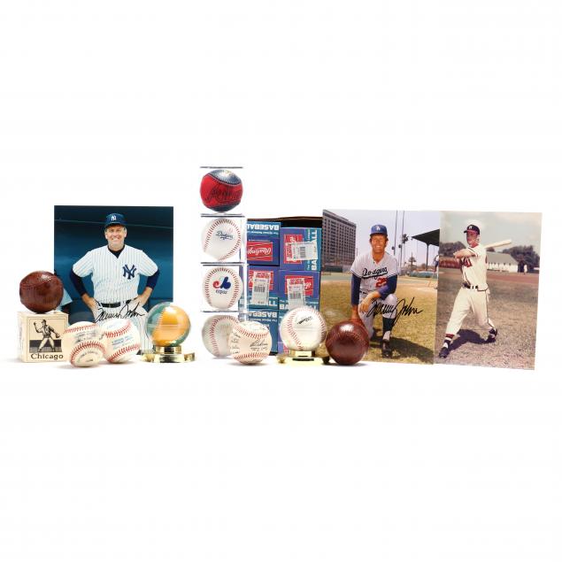 baseball-collectible-grouping-with-autographed-photos