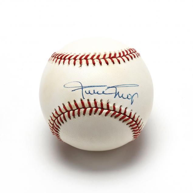 willie-mays-autographed-official-nl-baseball