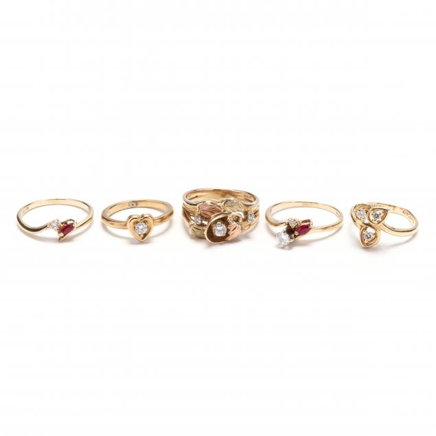five-gold-and-diamond-rings