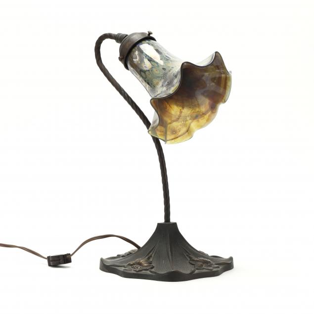 art-nouveau-style-bronze-table-lamp