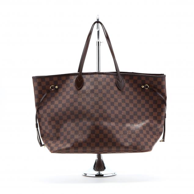 Double Sided Flap Shoulder Bag, Saumur 25, Louis Vuitton (Lot 182