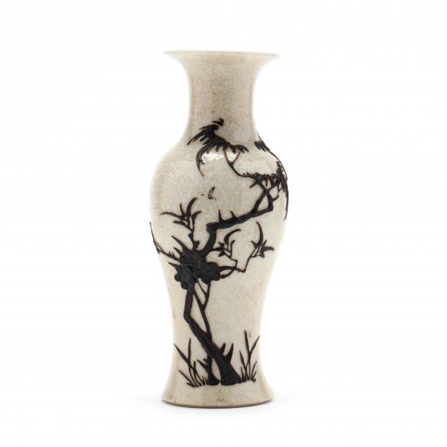a-chinese-crackle-glazed-vase