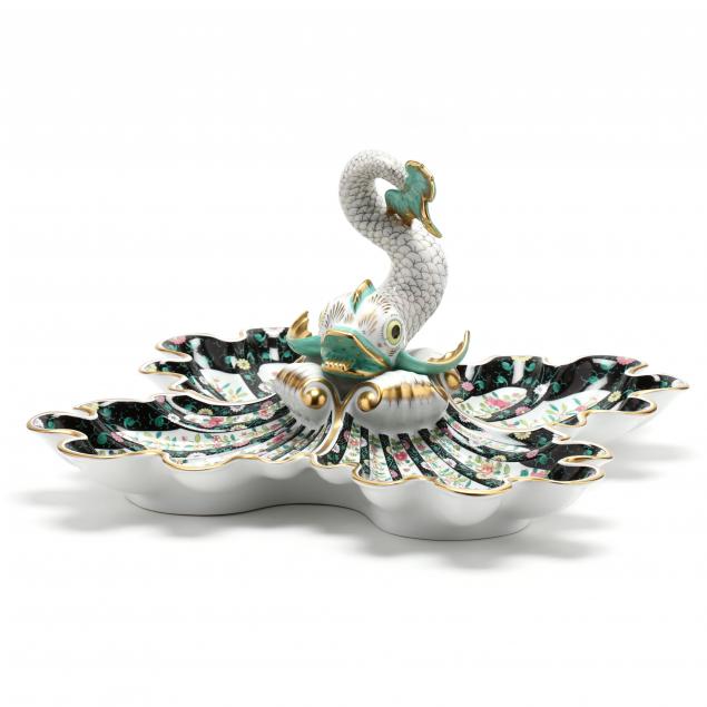 impressive-herend-porcelain-serving-dish