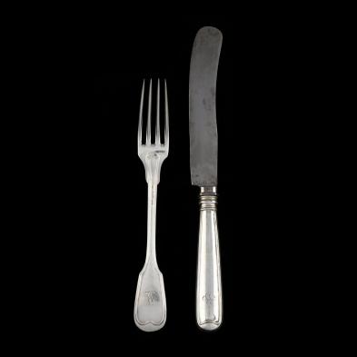 800-silver-partial-flatware-service