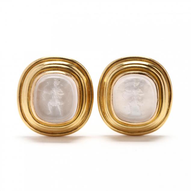 18kt-gold-and-venetian-glass-intaglio-earrings-elizabeth-locke