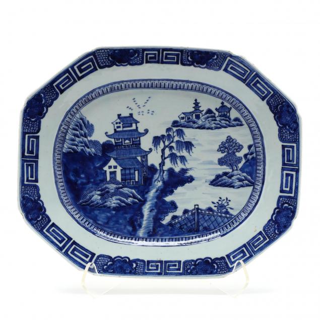 large-chinese-export-porcelain-platter