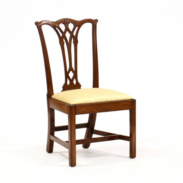 philadelphia-chippendale-carved-mahogany-side-chair