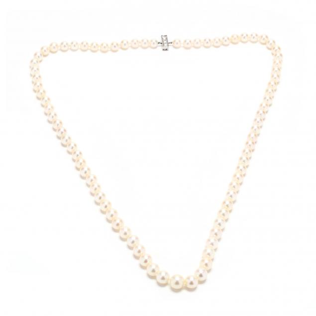 pearl-necklace-with-platinum-and-diamond-clasp