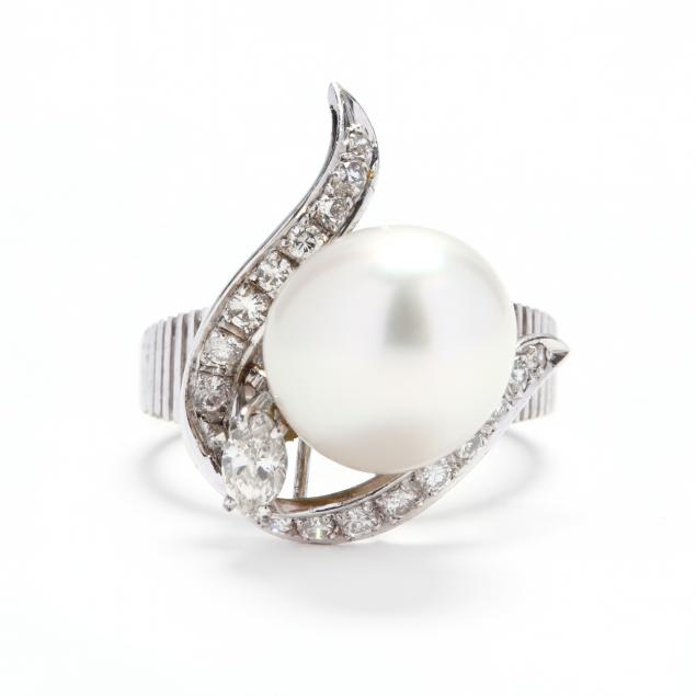 white-gold-pearl-and-diamond-ring