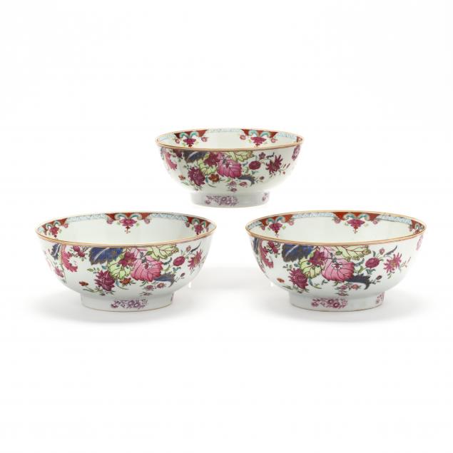 a-set-of-three-chinese-porcelain-bowls