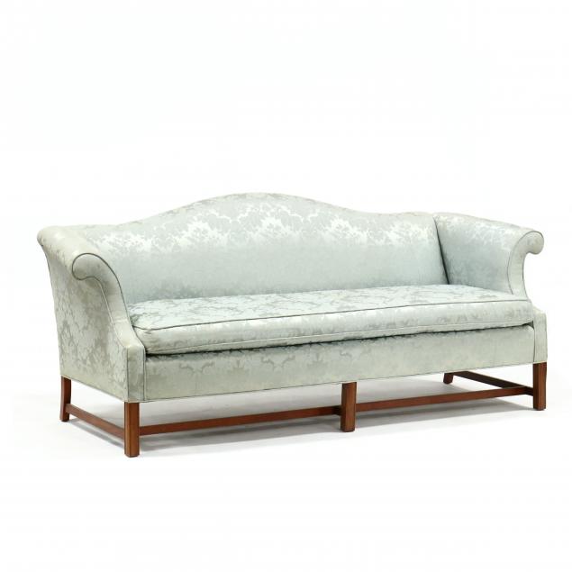 scalamandre-upholstered-chippendale-style-sofa