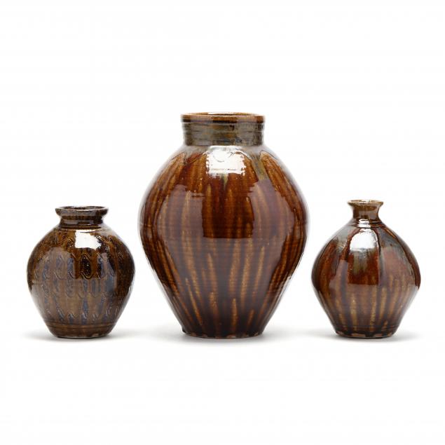 western-nc-pottery-kim-ellington-three-ovoid-vases