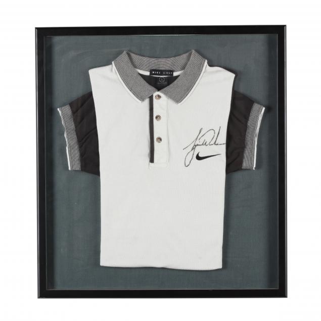 tiger-woods-signed-nike-golf-shirt