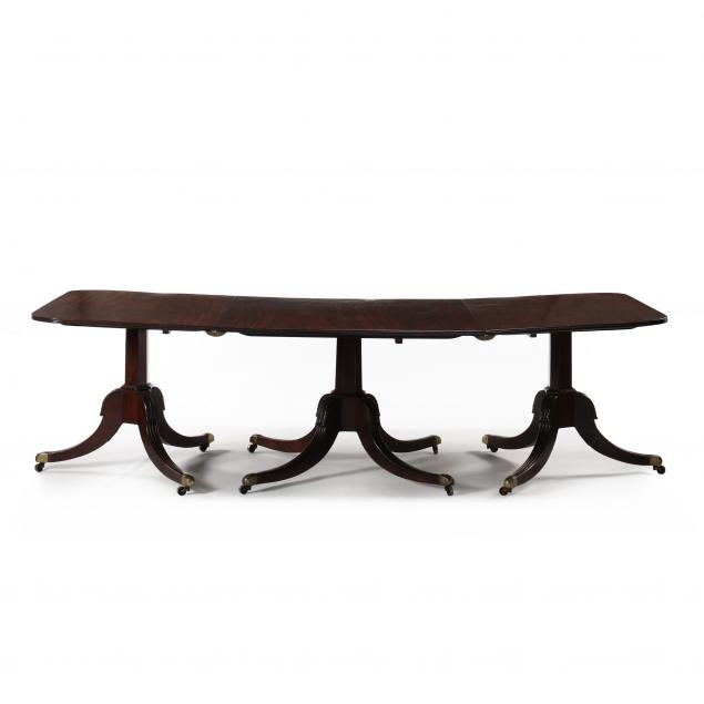 regency-triple-pedestal-mahogany-banquet-table