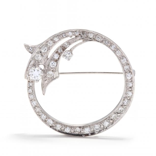 art-deco-white-gold-and-diamond-circle-brooch