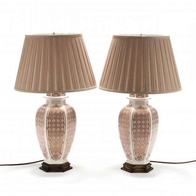 pair-of-chinese-imari-style-table-lamps