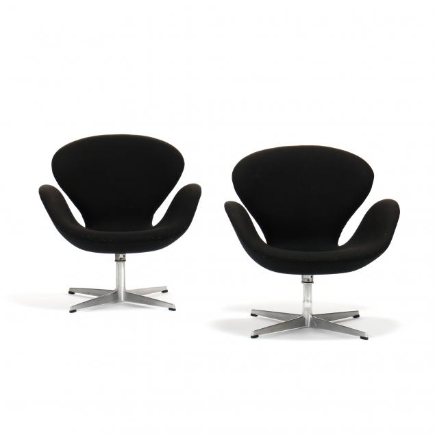 arne-jacobsen-danish-1902-1971-pair-of-swan-chairs