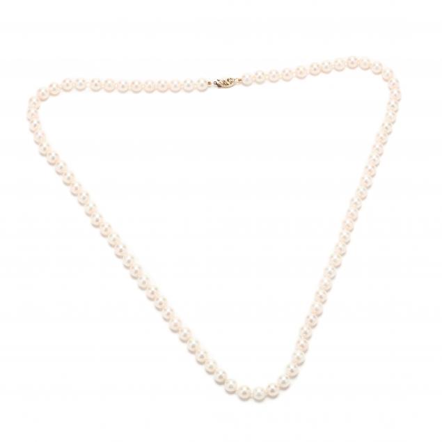 Single Strand Pearl Necklace with 14KT Gold and Pearl Clasp (Lot 1055 ...