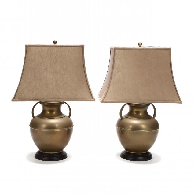 Off-White & Brass Artichoke Table Lamp in Neoclassical Style – 121  Consignment Furniture