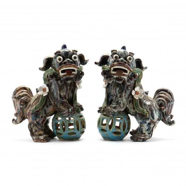 a-pair-of-chinese-foo-lions