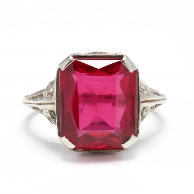 18kt-white-gold-and-synthetic-ruby-ring