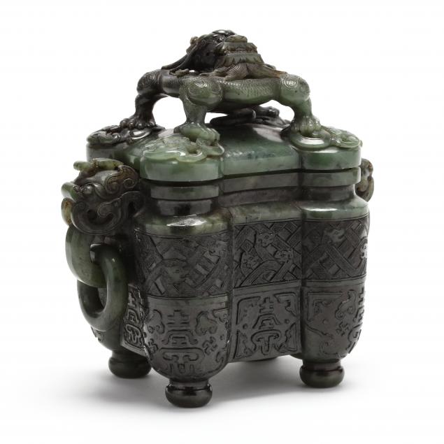 a-chinese-spinach-jade-carved-box-with-dragon-cover