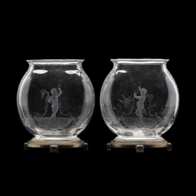baccarat-pair-of-rock-crystal-engraved-mantel-vases