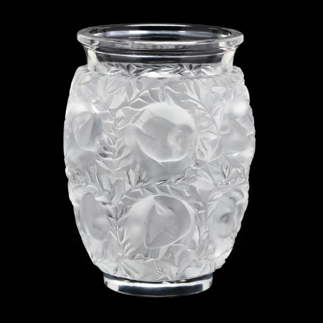 lalique-i-bagatelle-i-crystal-vase