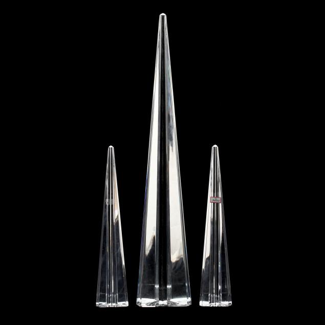baccarat-three-crystal-obelisks