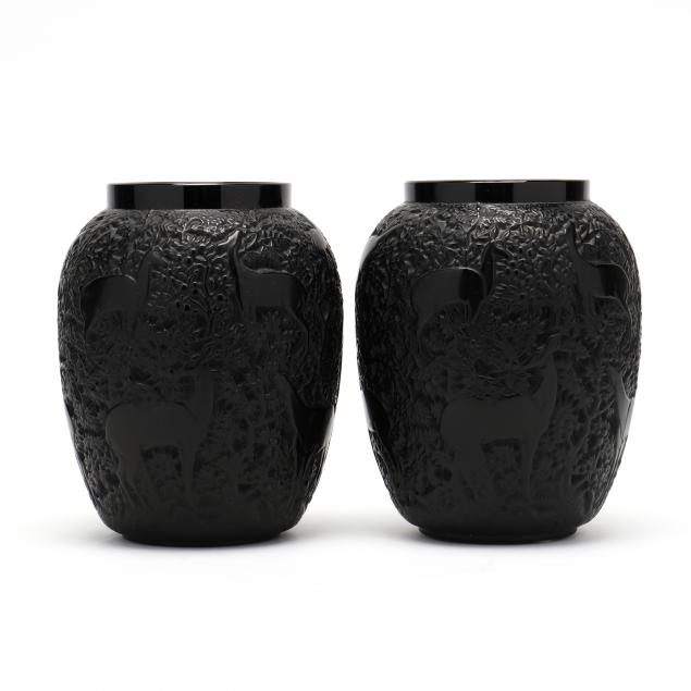 lalique-pair-of-i-biches-i-crystal-noire-vases