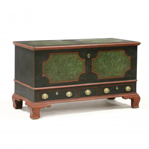 pennsylvania-dutch-style-bench-made-painted-blanket-chest