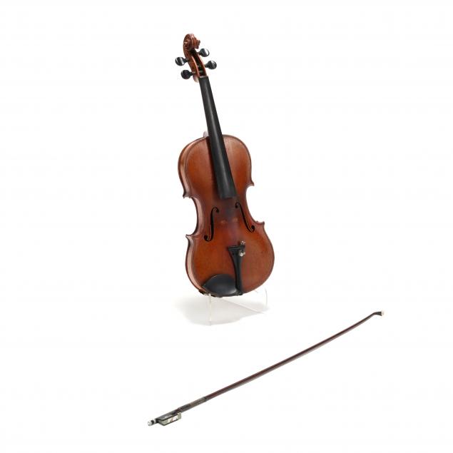 vintage-4-4-violin-with-r-werner-bow