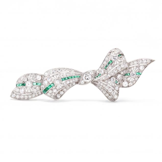 platinum-diamond-and-emerald-brooch