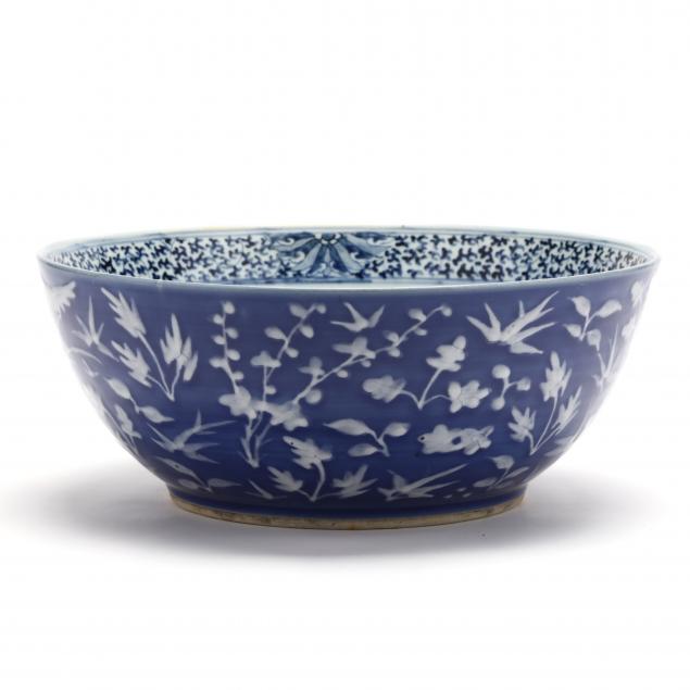 a-chinese-blue-and-white-porcelain-punch-bowl