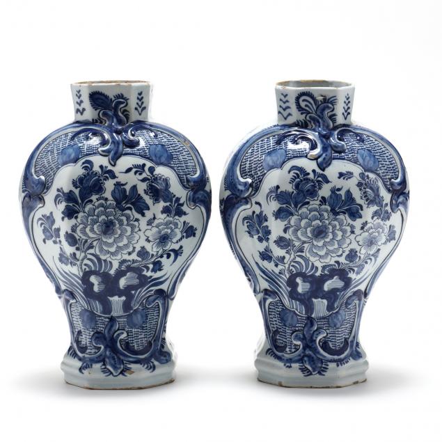 a-pair-of-delft-blue-and-white-mantel-vases-i-de-porseleine-schotel-i