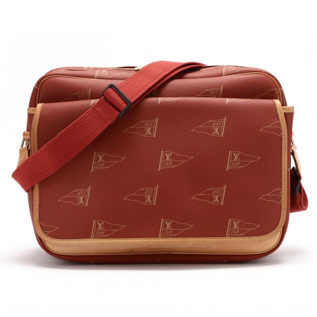 i-calvi-i-limited-edition-messenger-bag-louis-vuitton