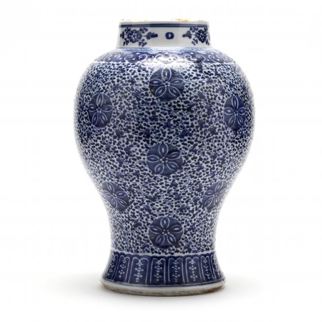 a-chinese-blue-and-white-porcelain-temple-jar