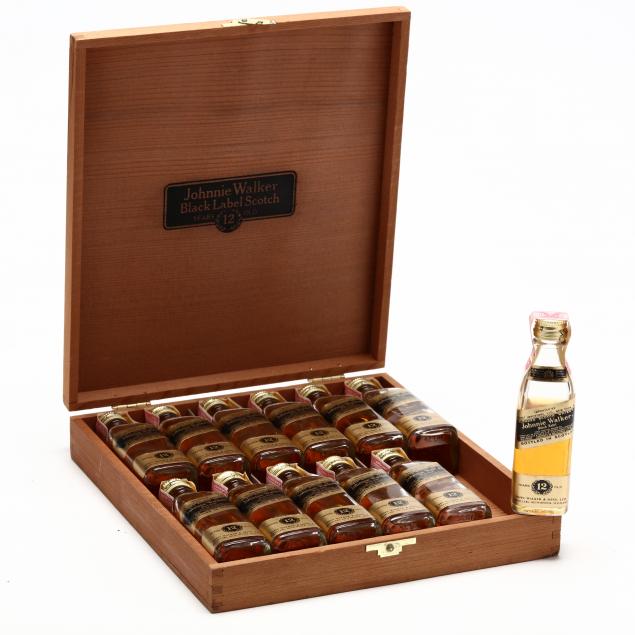johnnie-walker-blended-scotch-whisky-black-label-mini-bottles-in-wooden-box-set