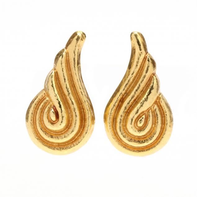 18kt-gold-ear-clips-lalaounis