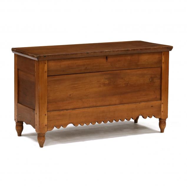 american-folky-poplar-blanket-chest