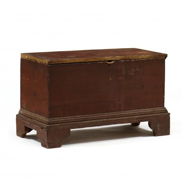 southern-chippendale-painted-diminutive-blanket-chest