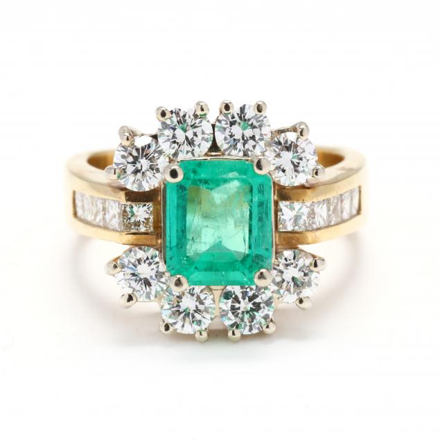 gold-emerald-and-diamond-ring