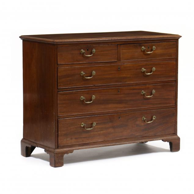 late-chippendale-mahogany-chest-of-drawers