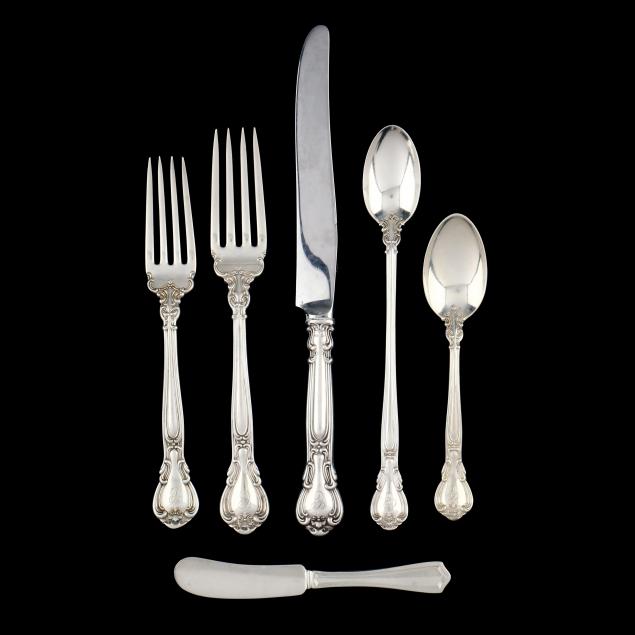 gorham-i-chantilly-i-sterling-silver-flatware-service