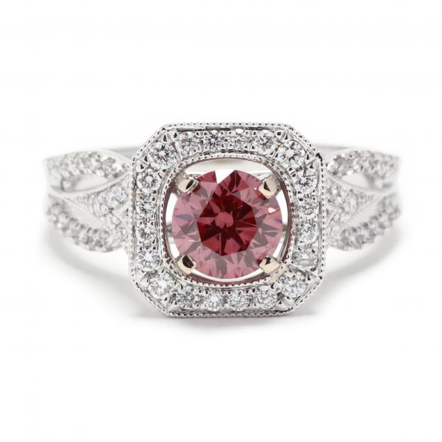 white-gold-garnet-and-diamond-ring