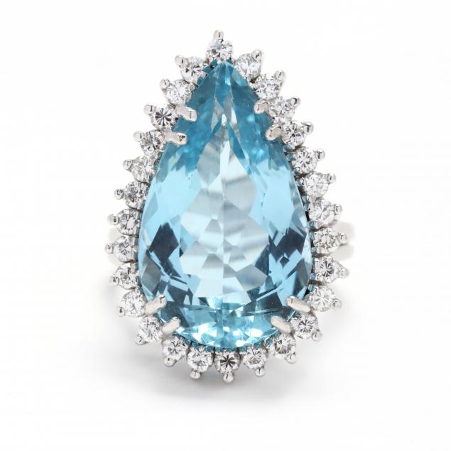 white-gold-pear-cut-aquamarine-and-diamond-ring