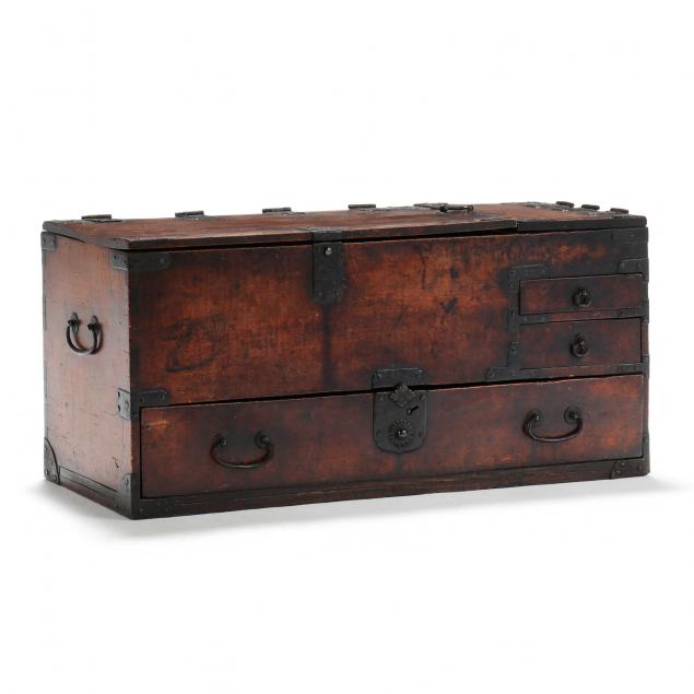 a-japanese-edo-period-ship-s-chest