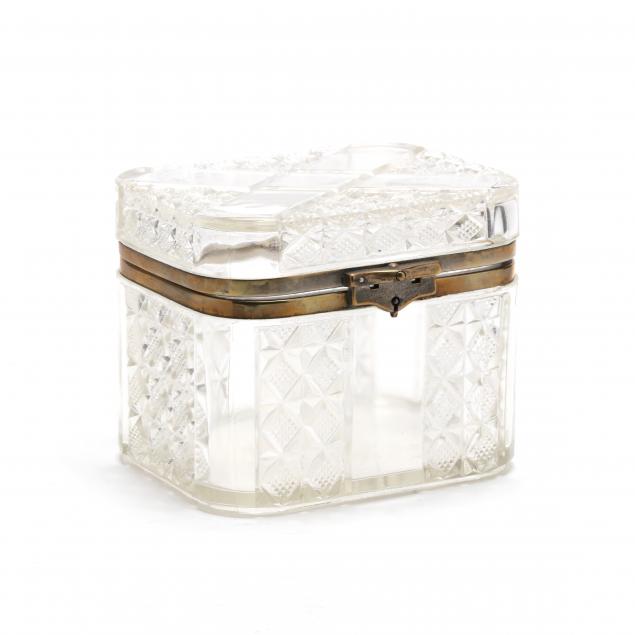 russian-pressed-glass-dresser-box